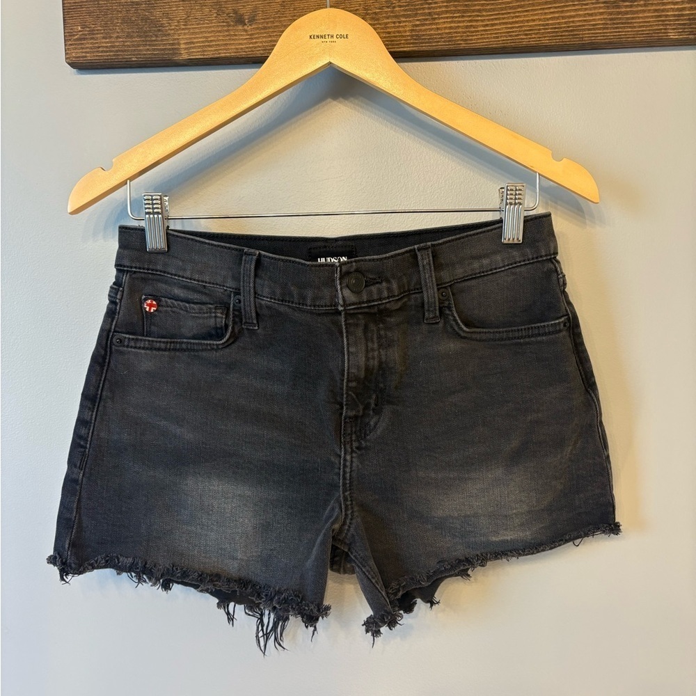 Hudson Jeans Black/Gray Distressed Jean Shorts size 27
